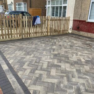 T and R Paving Ltd Photo 33