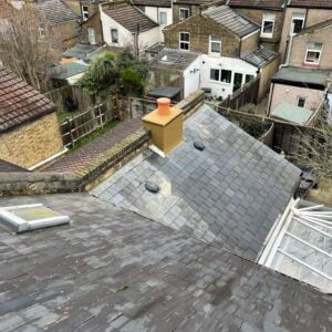 R Simpson Roofing Photo 1