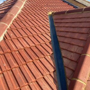 C J Roofing and Home Improvements Ltd Photo 8
